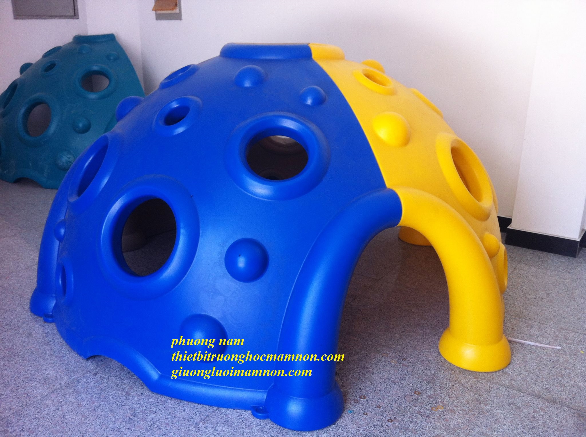 LEO NÚI NHẬP KHẨU CHO TRƯỜNG MẦM NON