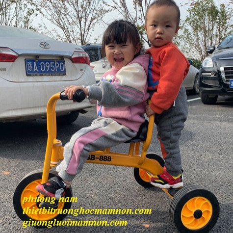 XE ĐẠP CHO BÉ NHẬP KHẨU 03