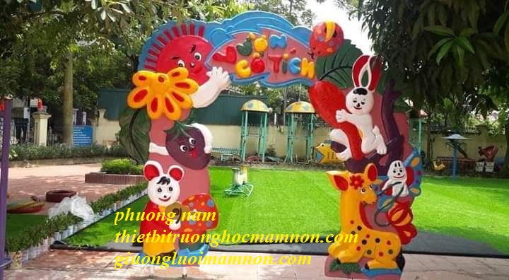 CỔNG VƯỜN CỔ TÍCH