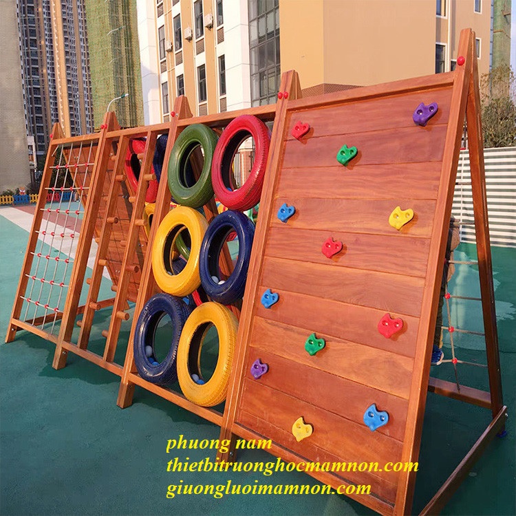 VÁCH LEO NÚI GỖ 03