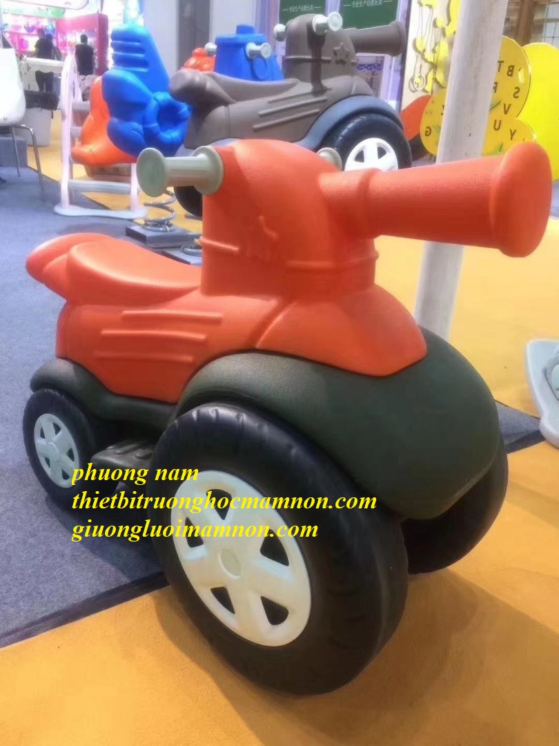 XE CHÒI CHÂN Ô TÔ CHO BÉ GIÁ RẺ